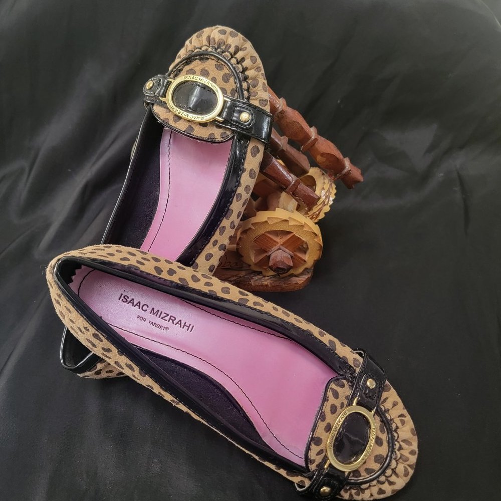 ISAAC MIZRAHI BRAND BALLET SLIPPERS, SIZE 6, BLACK COLOR, NEW WHITHOUT TAGS